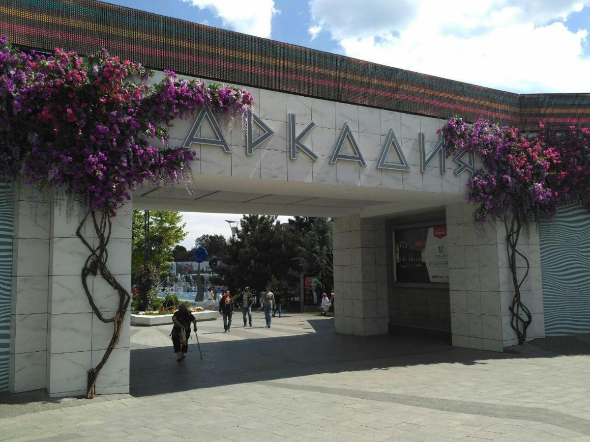 Большая Двухкомнатная Квартира В Центре Аркадии! Odessa Extérieur photo